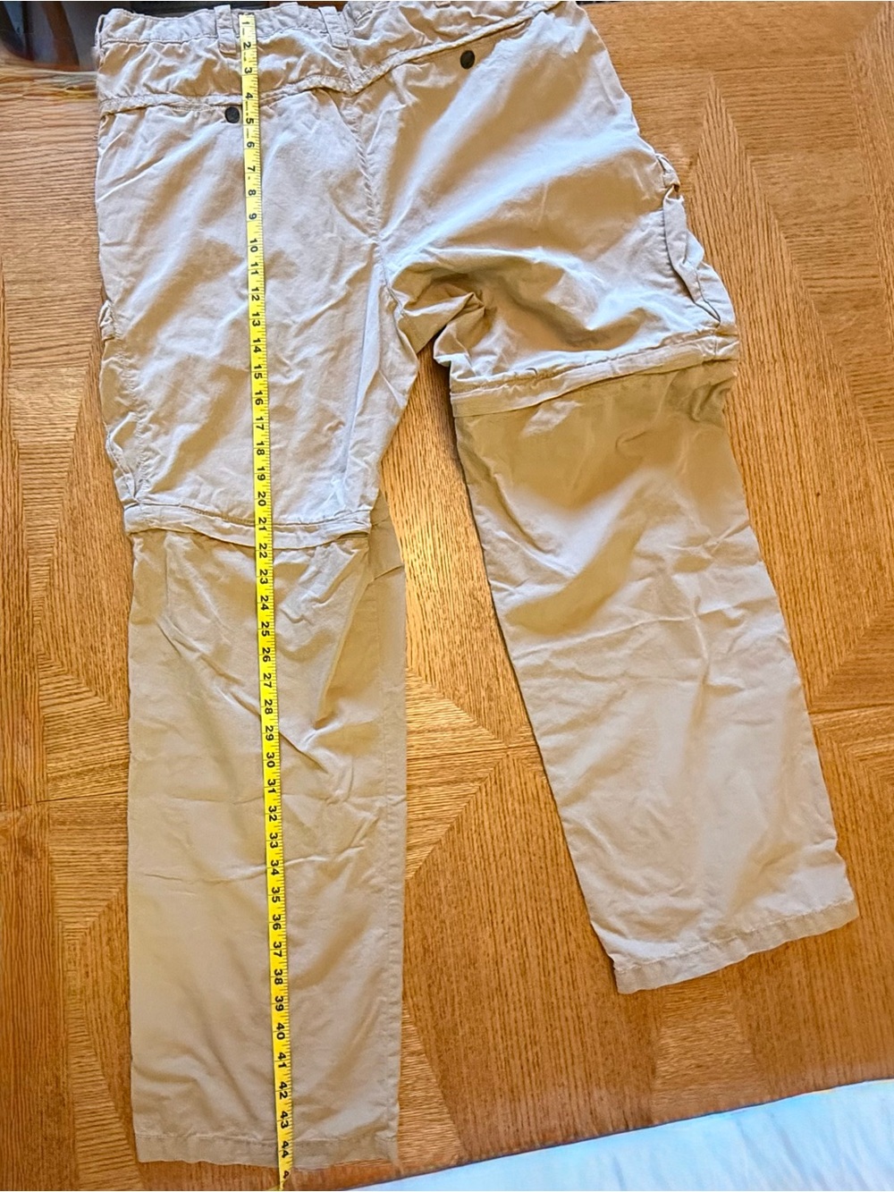 Men's Tan Timberland Five Pocket Convertible Cargo Pants to Shorts - Picture 10 of 16